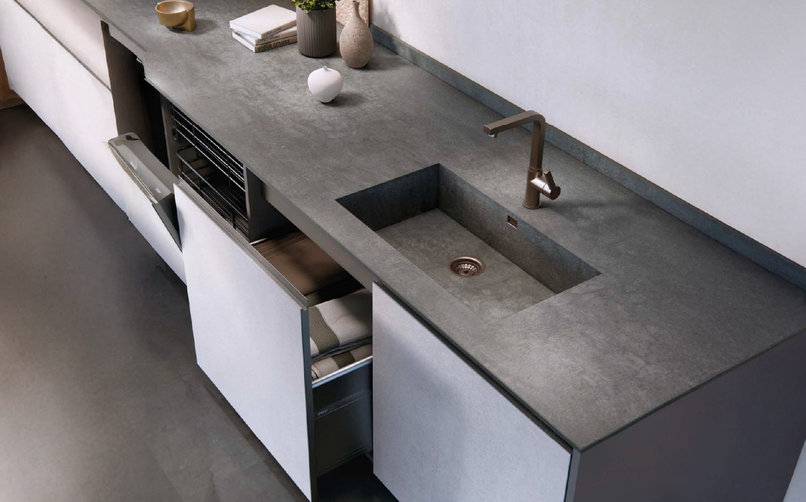 12MM SANDY GREY DARK MATT-A/3.2M * 1.6M